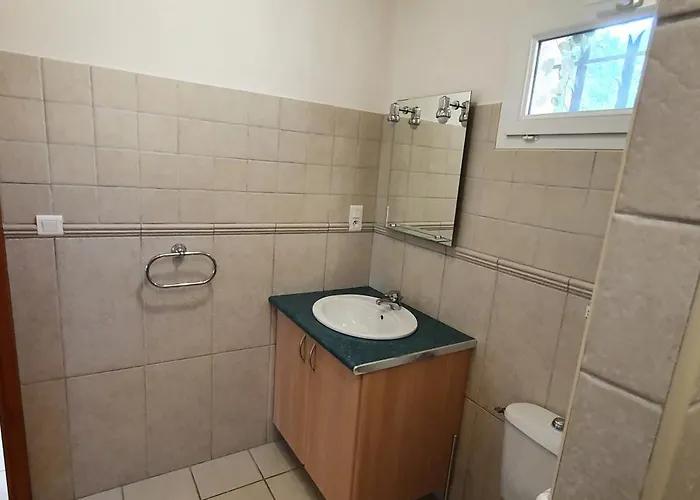 30 M2 Climatise Calme * Eccica-Suarella (Corsica)