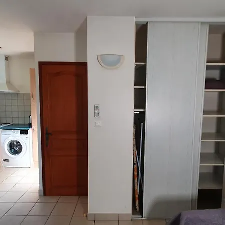 30 M2 Climatise Calme *